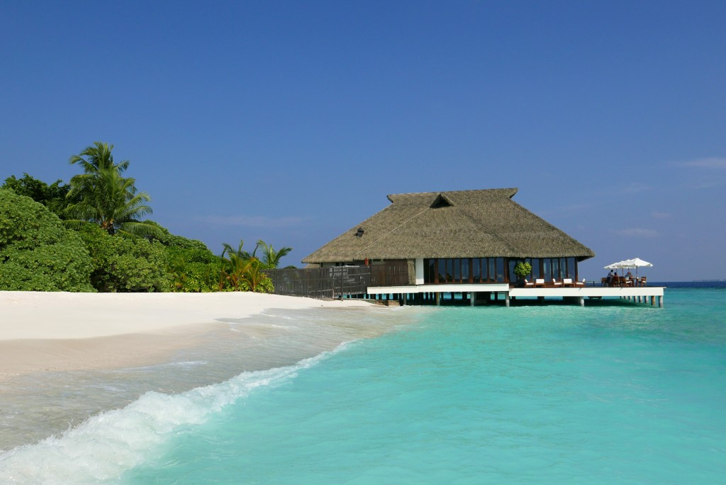 Resort Review: Adaaran Select Meedhupparu (maldives) -travel With Anda